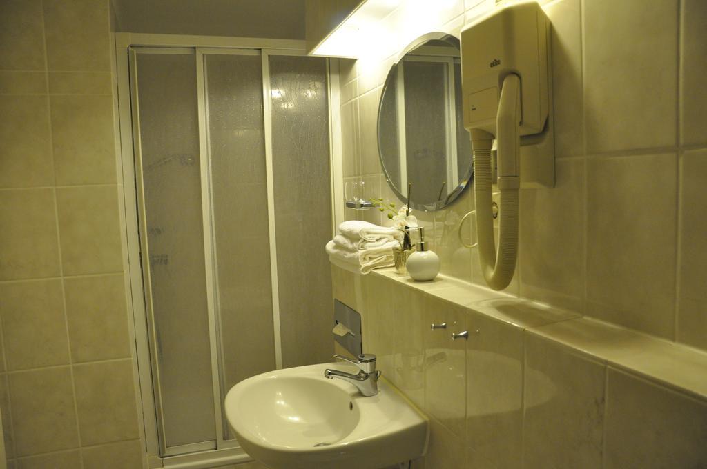 Basalt Hotel Restaurant Lounge Hohwacht Ngoại thất bức ảnh